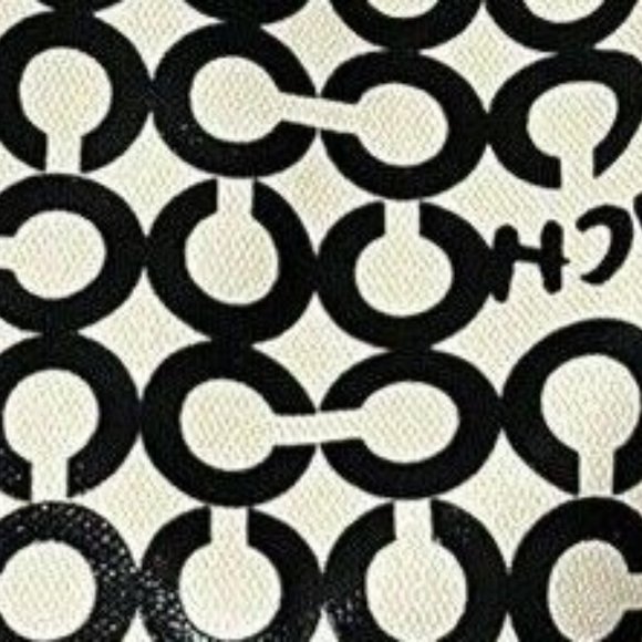 Coach Leah Op Art Swingpack Crossbody- Black - Picture 2 of 7